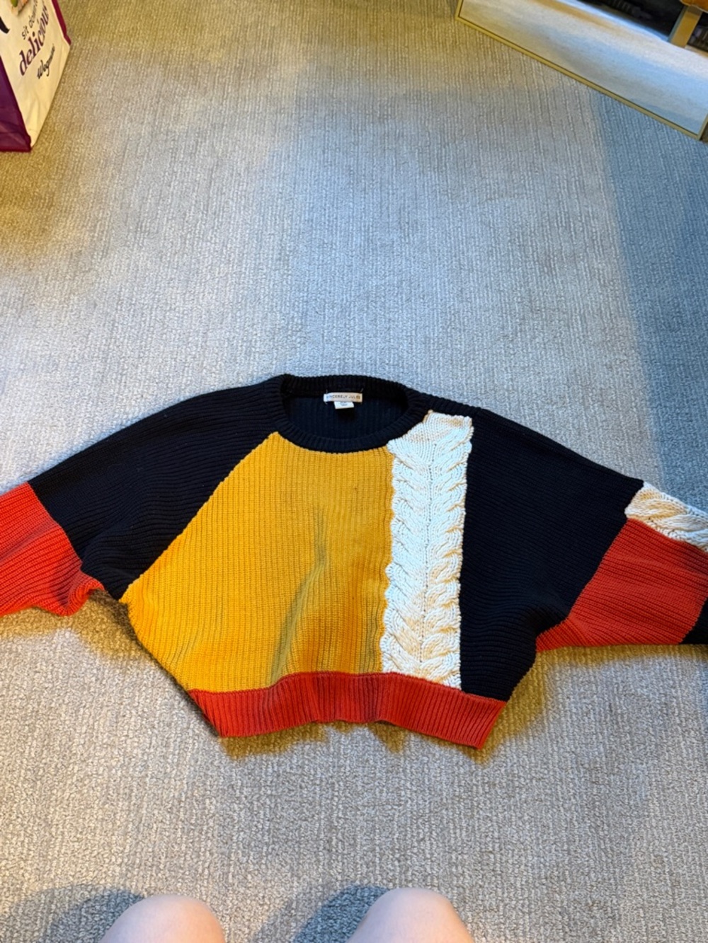 Colorblock sweater - Picture 3 of 7